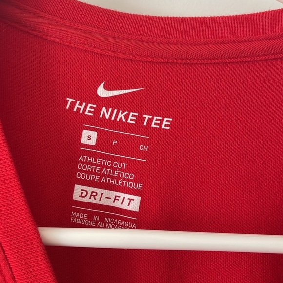 Nike Size Small Red Long-Sleeve Shirt - Picture 5 of 5